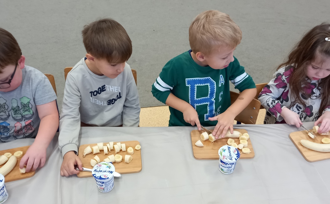 Pyszny i zdrowy jogurt bananowy w wykonaniu Krasnoludków