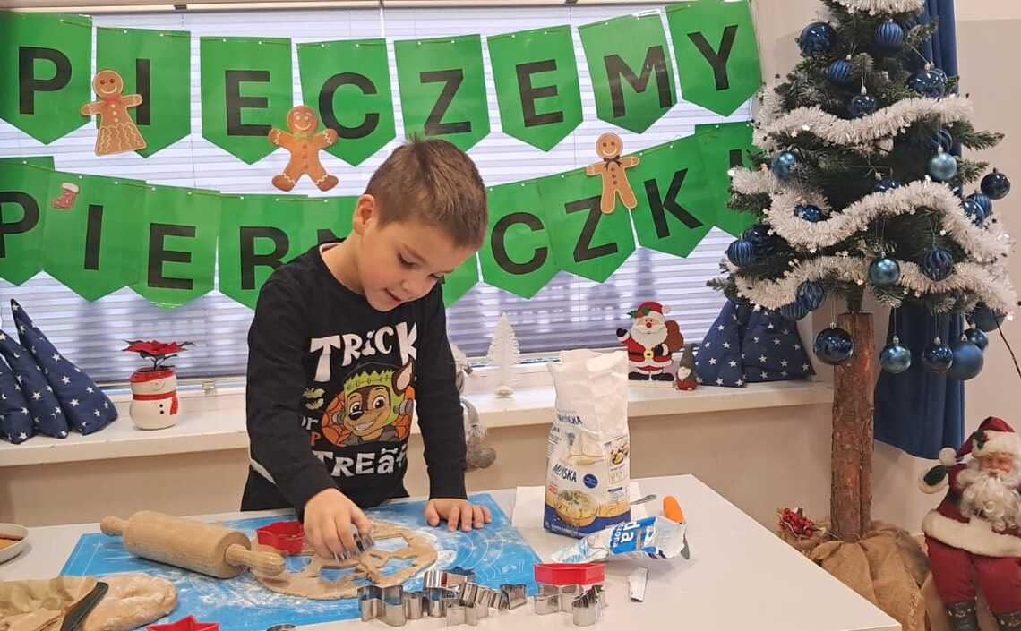 Słoneczka pieką i zdobią pierniczki