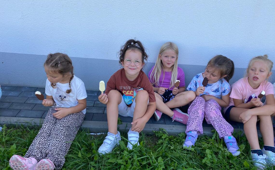 Wycieczka na lody 🍦 🍦🍦grupa  Żabki 🐸